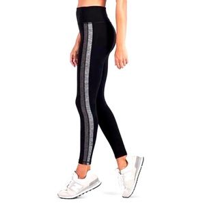Vuori Racer Stripe Two Tone High Waisted Black Grey Leggings size Medium
